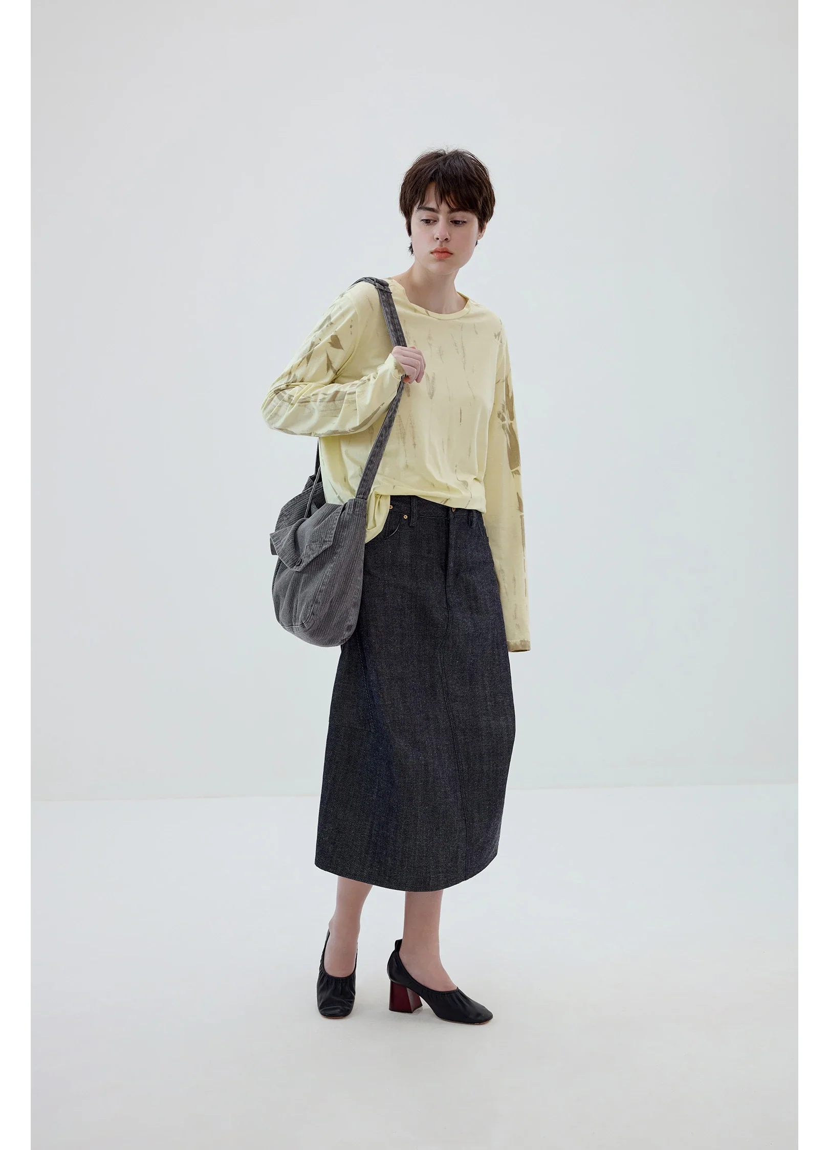 3D Cut Denim Skirt - Image 9