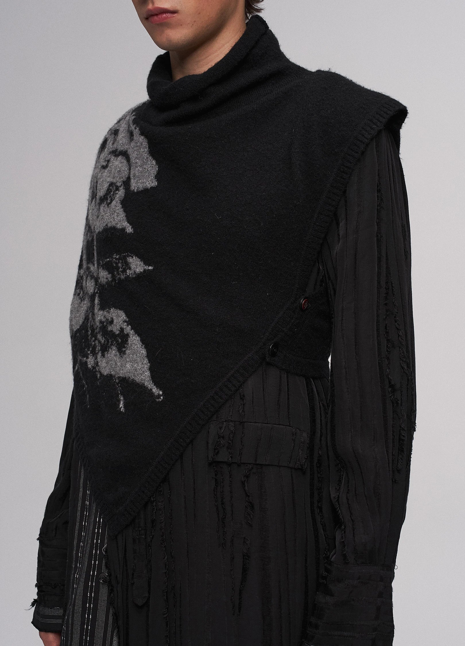 Bloom Shawl - Image 3