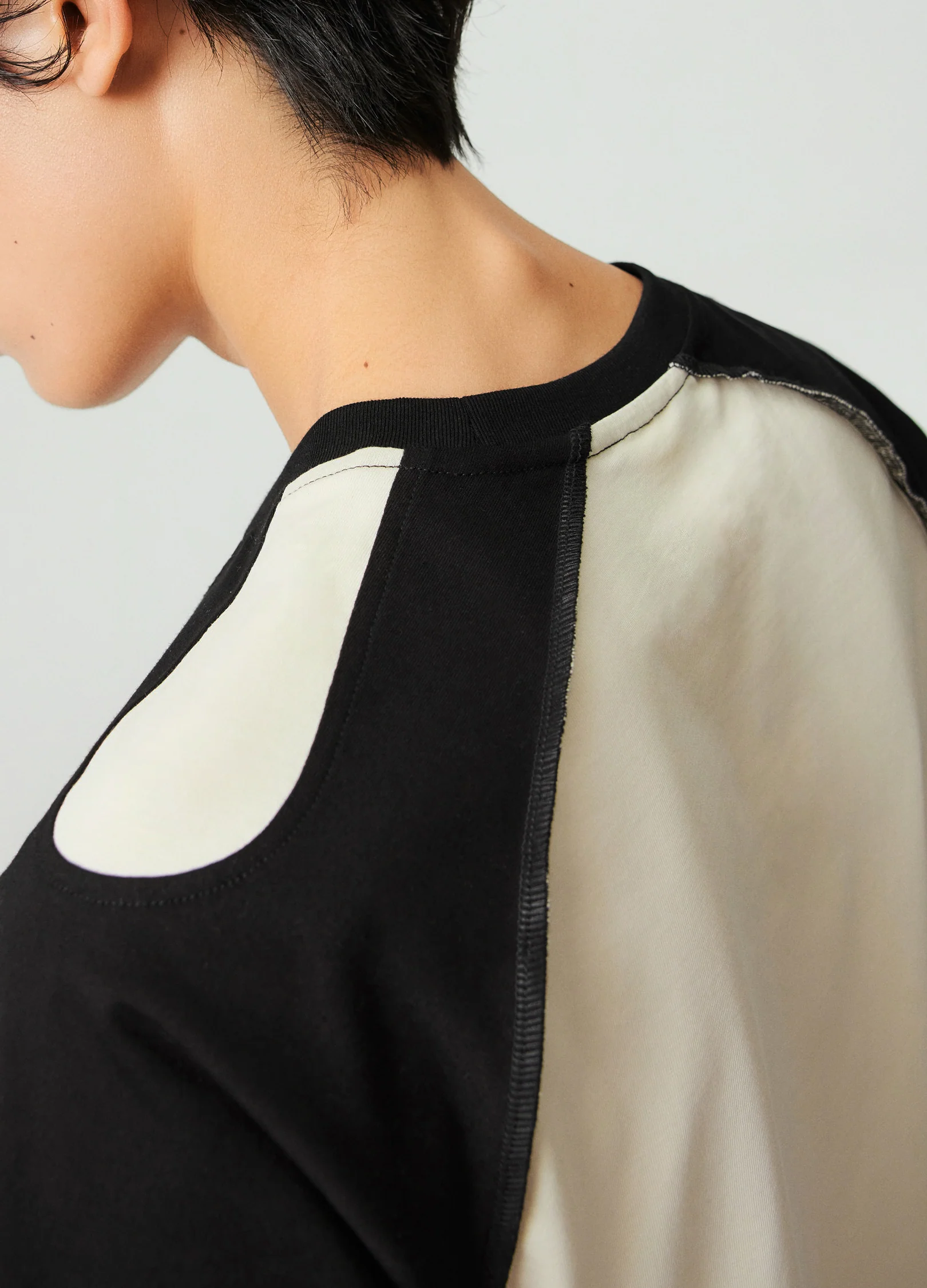 Contrast Sleeve Tee - Image 7