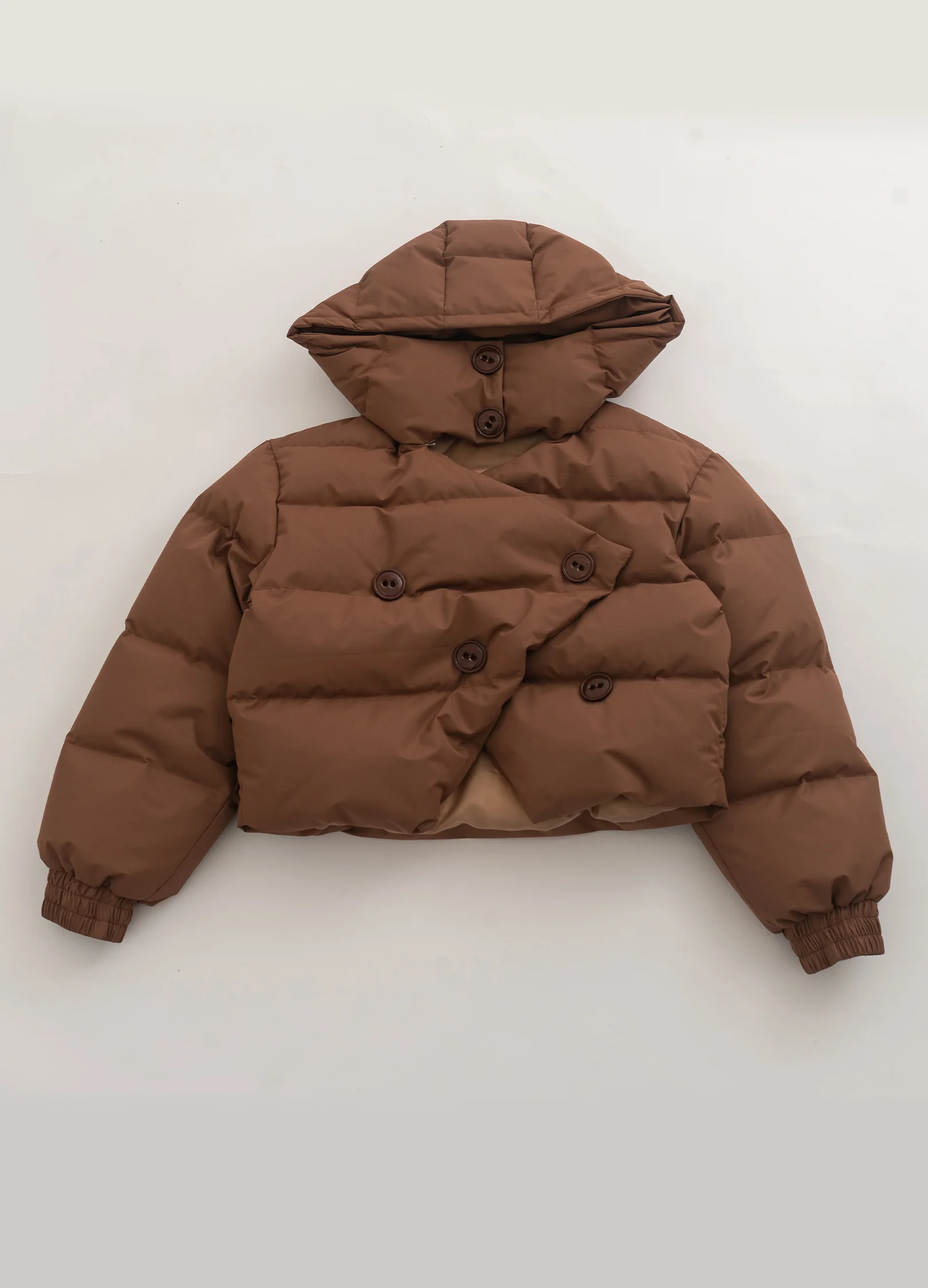 Cropped Oval Down Jacket - Image 15