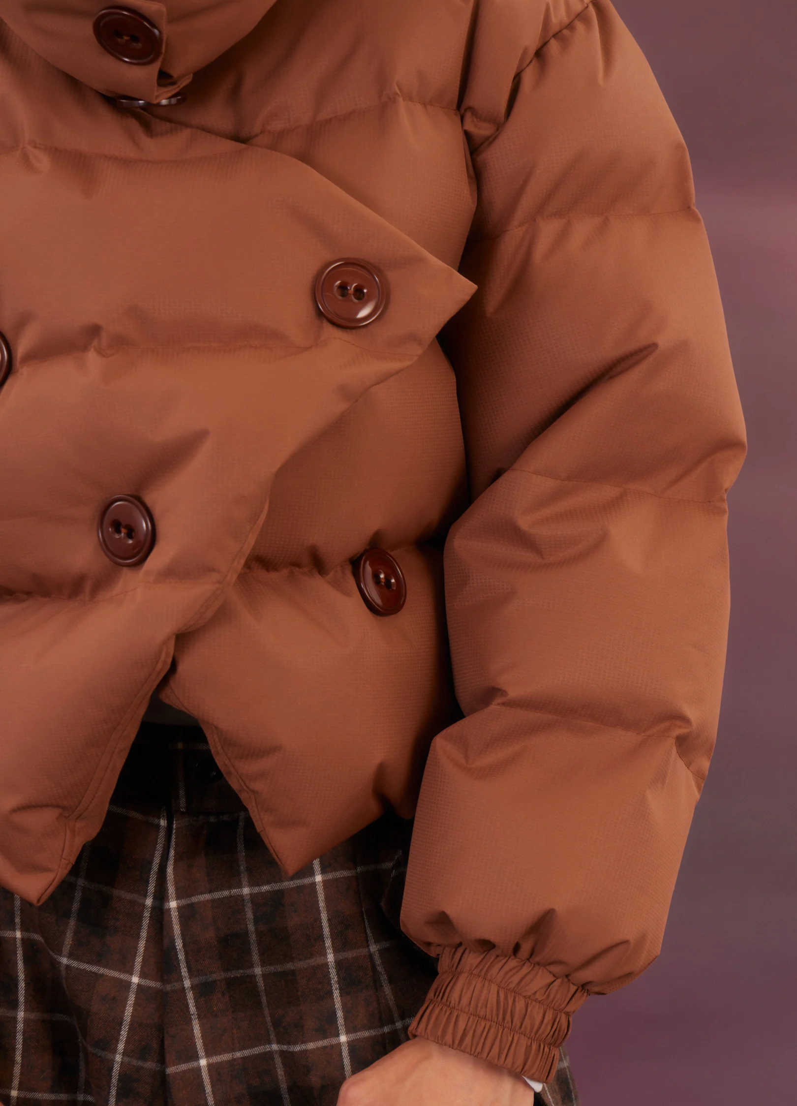 Cropped Oval Down Jacket - Image 5