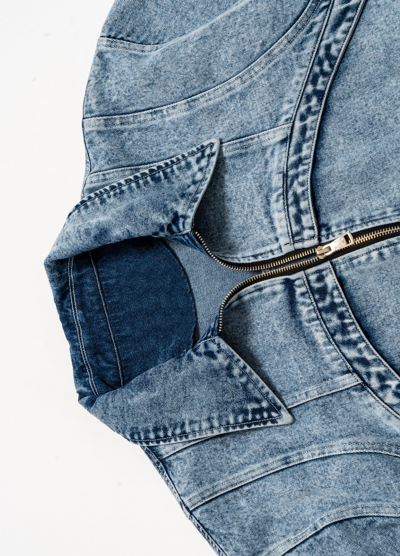 Cropped Washed Jeans Jacket - Image 9