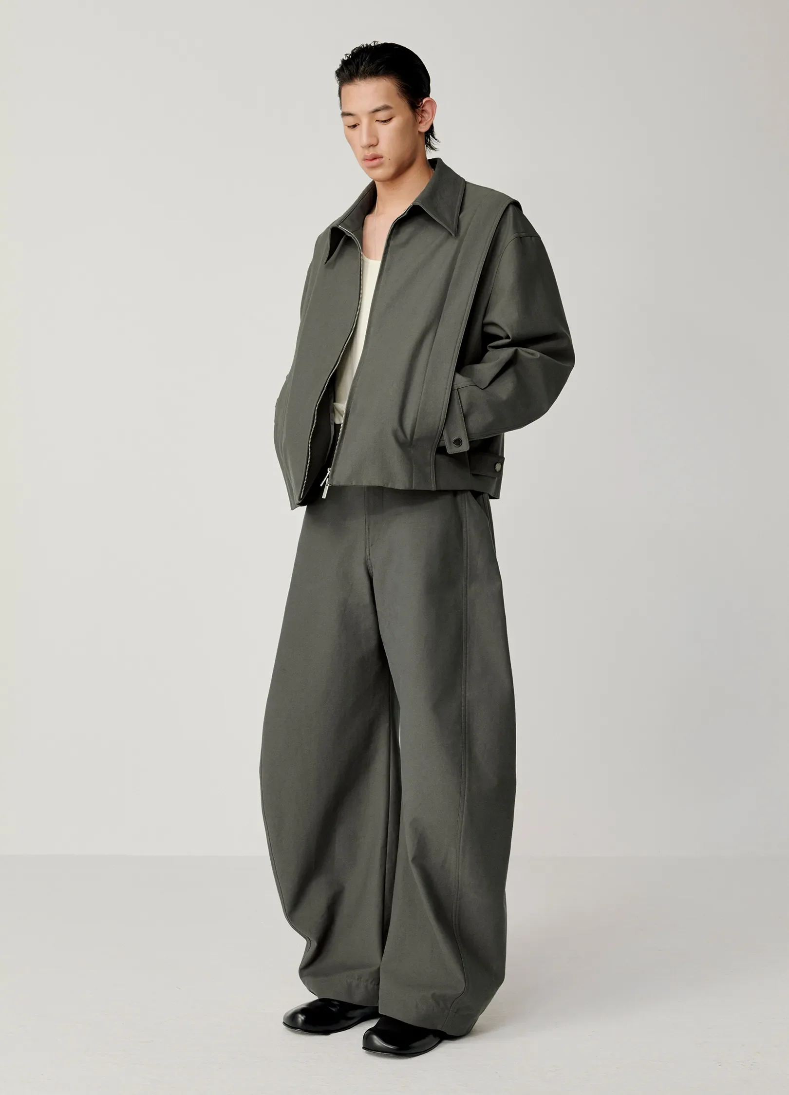 Curved Stitch Wide Trousers - Image 3