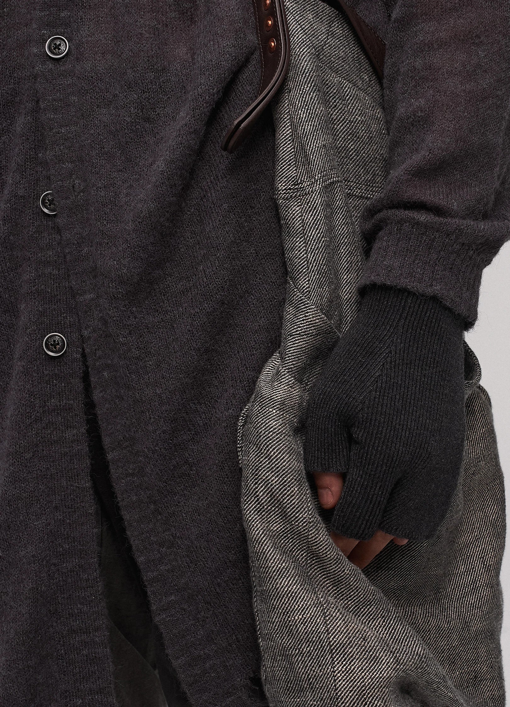 Fingerless Knit Gloves - Image 2