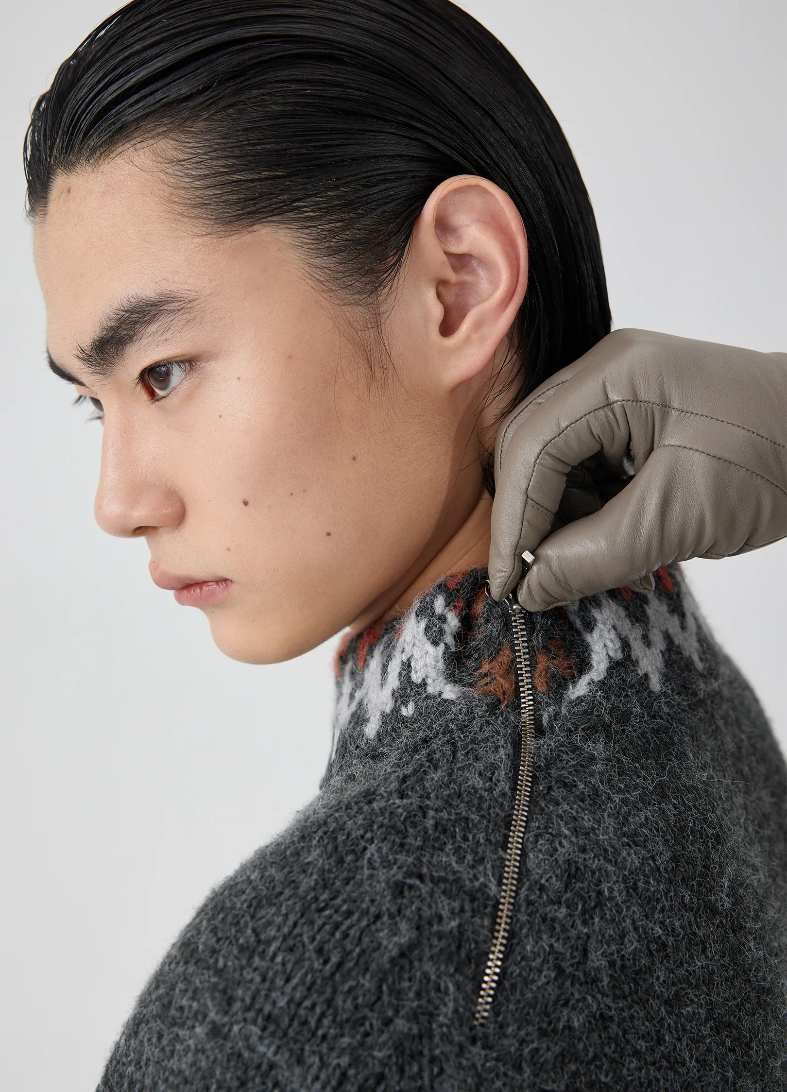 Graphic Ile Sweater - Image 12