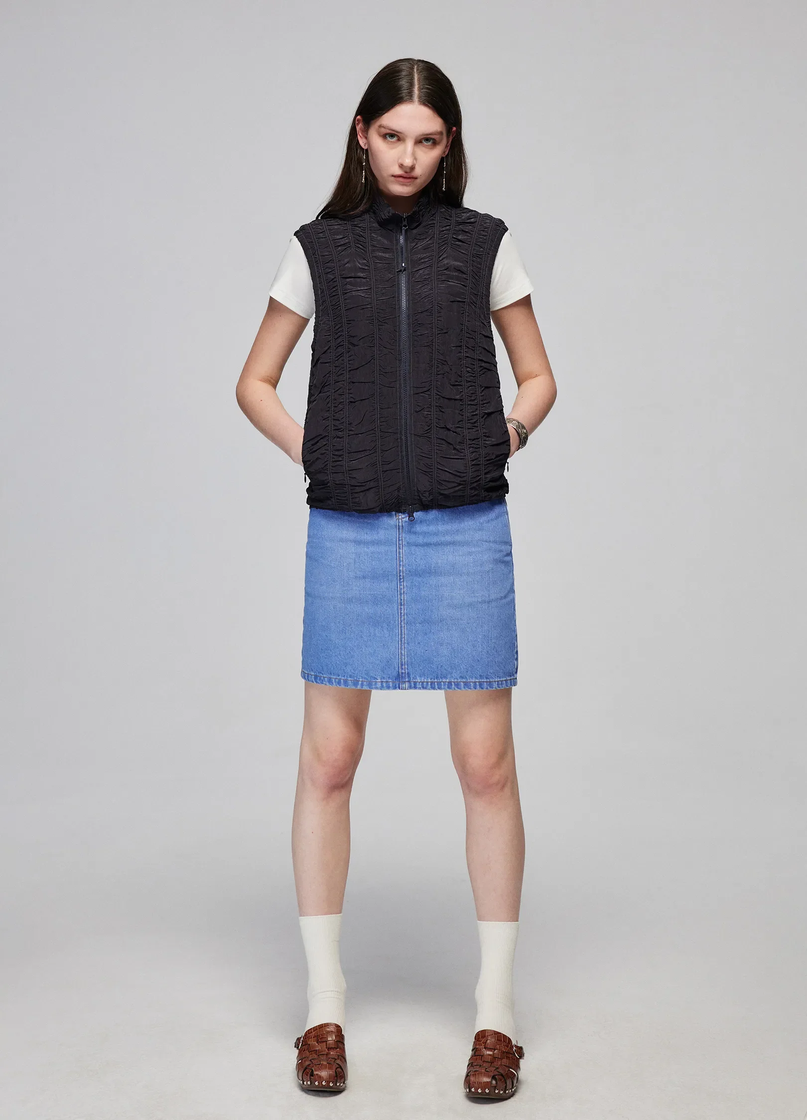 Groove Fitted Vest - Image 10