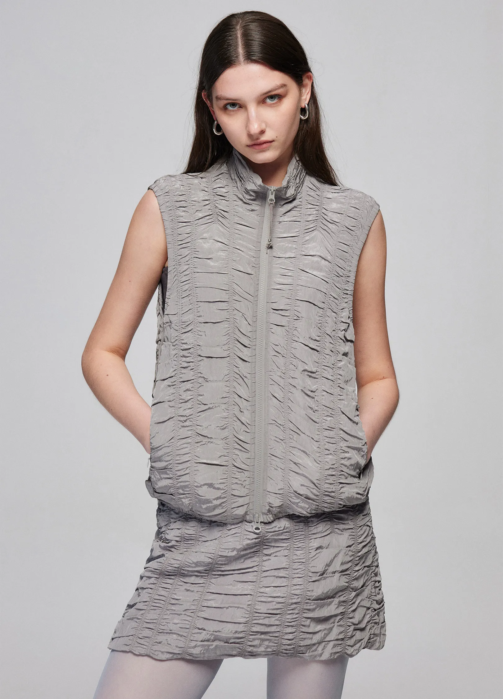 Groove Fitted Vest - Image 4