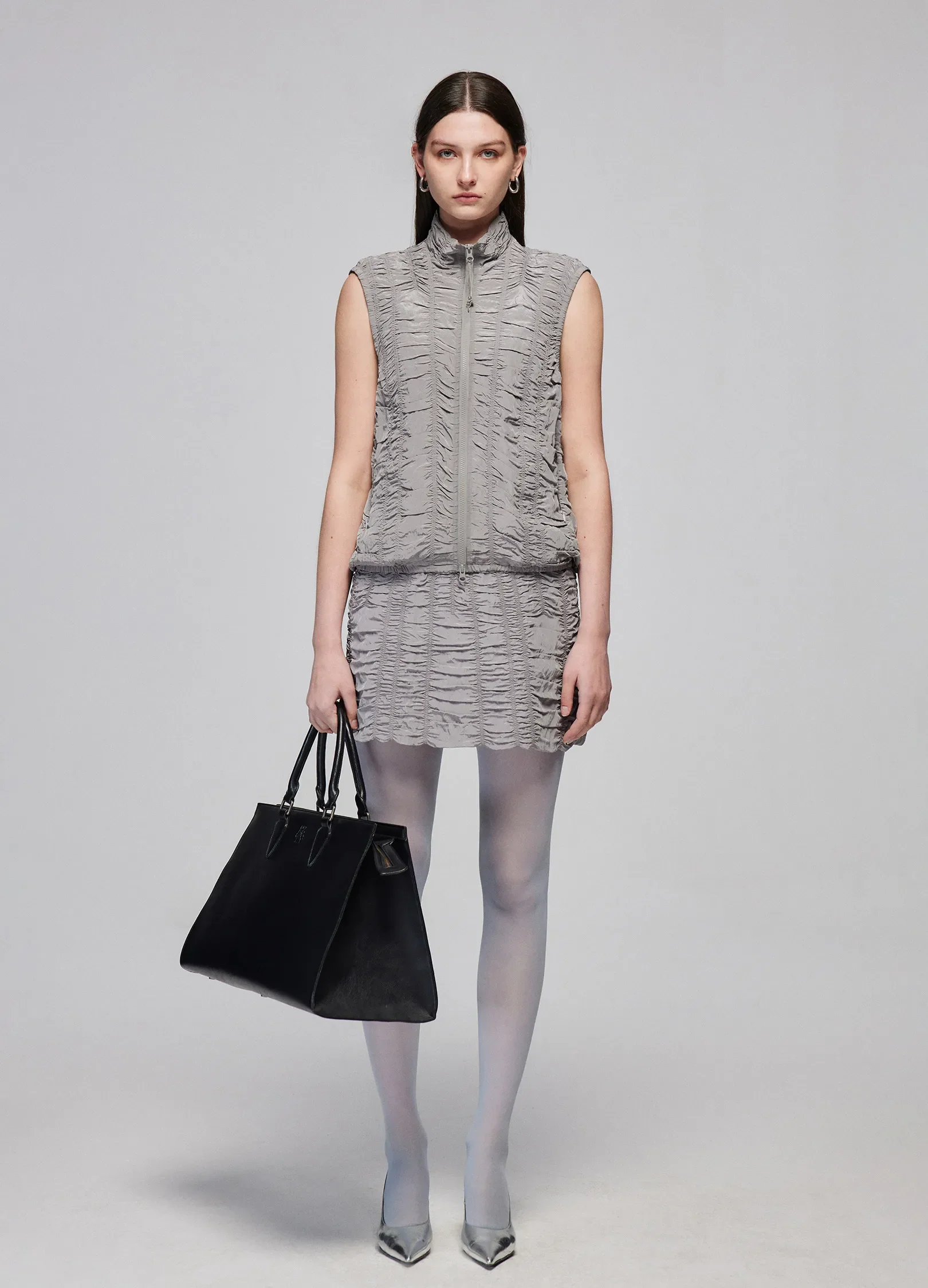 Groove Fitted Vest - Image 9