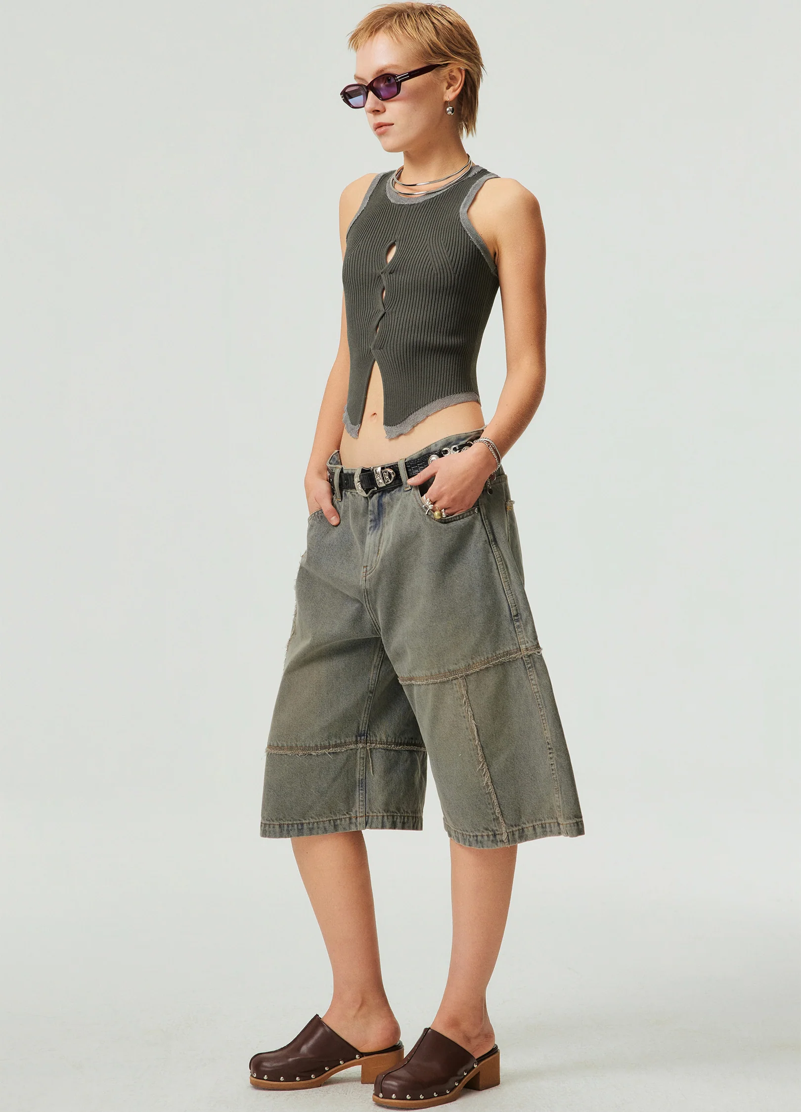 Hollow Knit Tank Top - Image 5