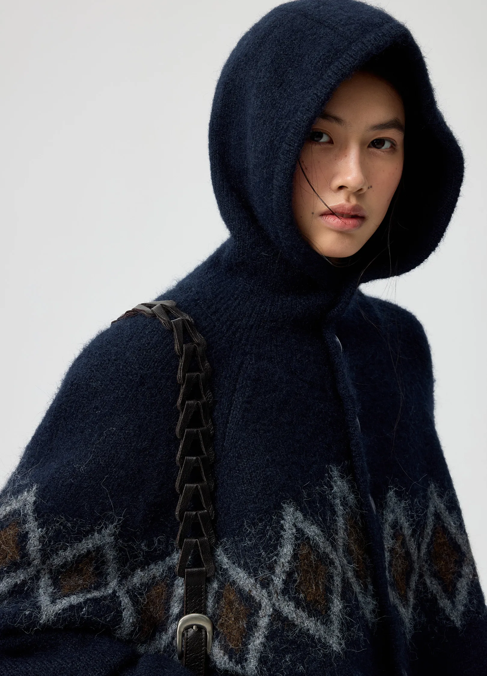 Jacquard Hooded Sweater - Image 13