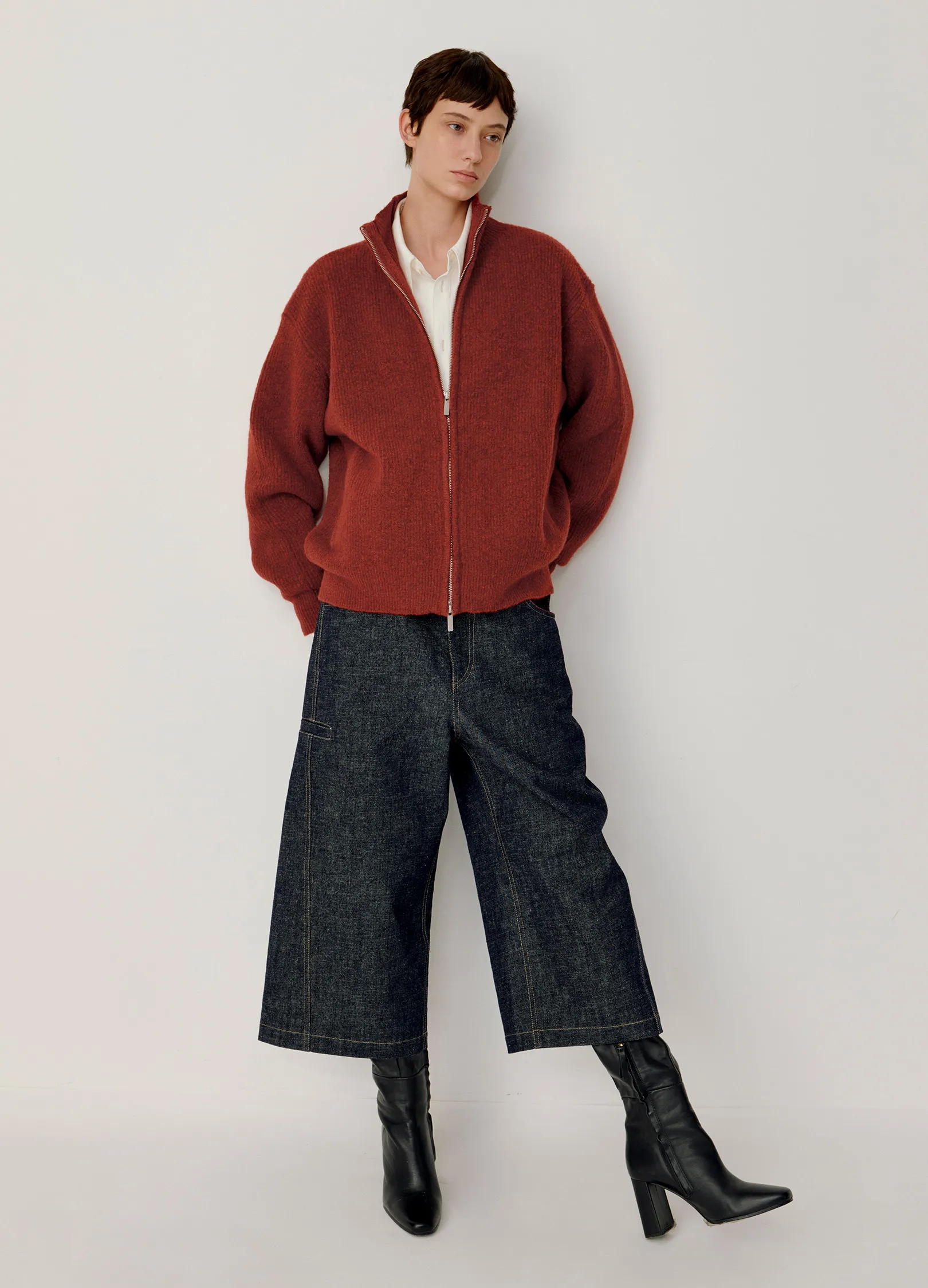 Knitted Wool Zip Sweater - Image 13