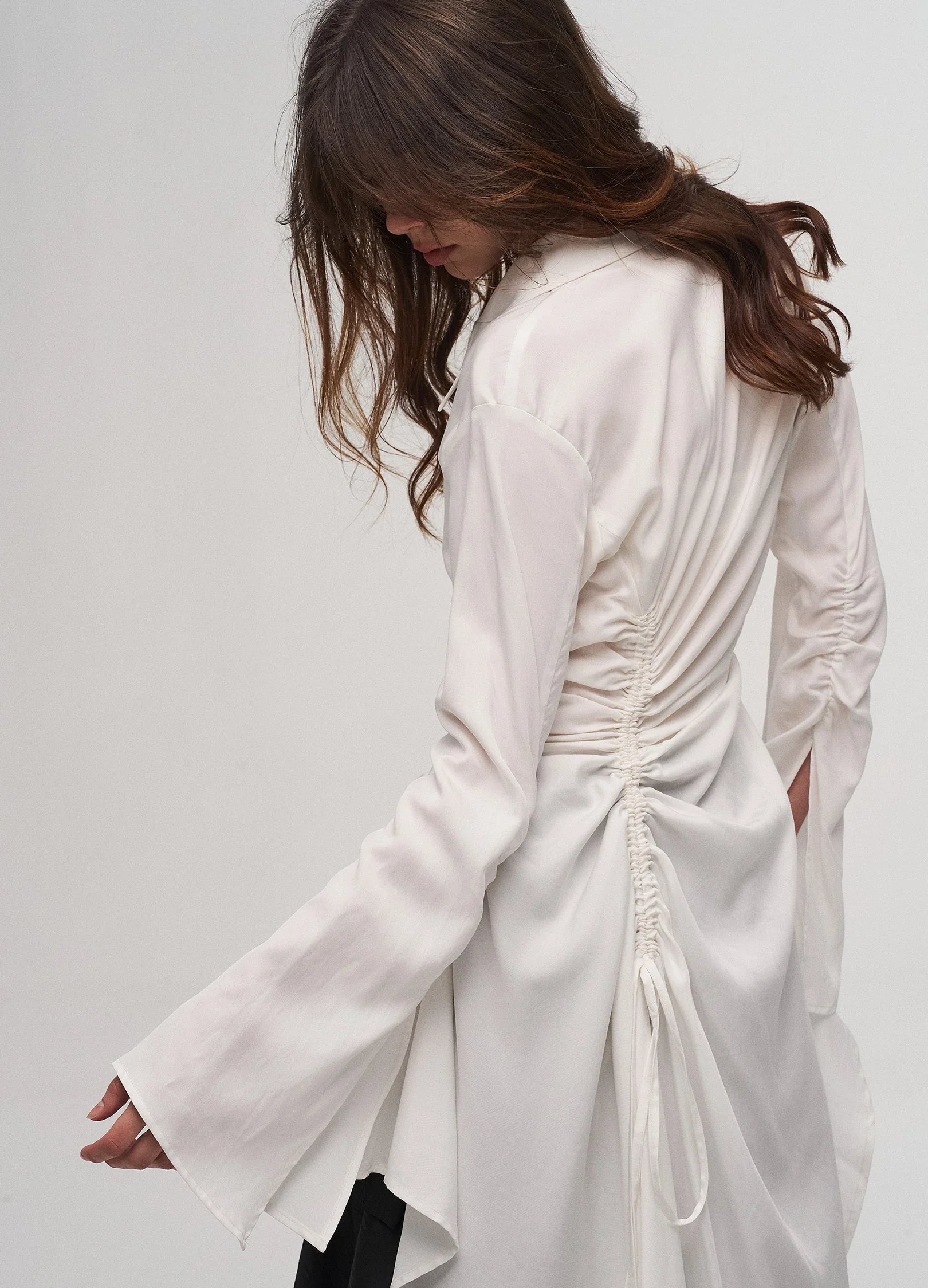 Light Extended Shirt Women - Image 9