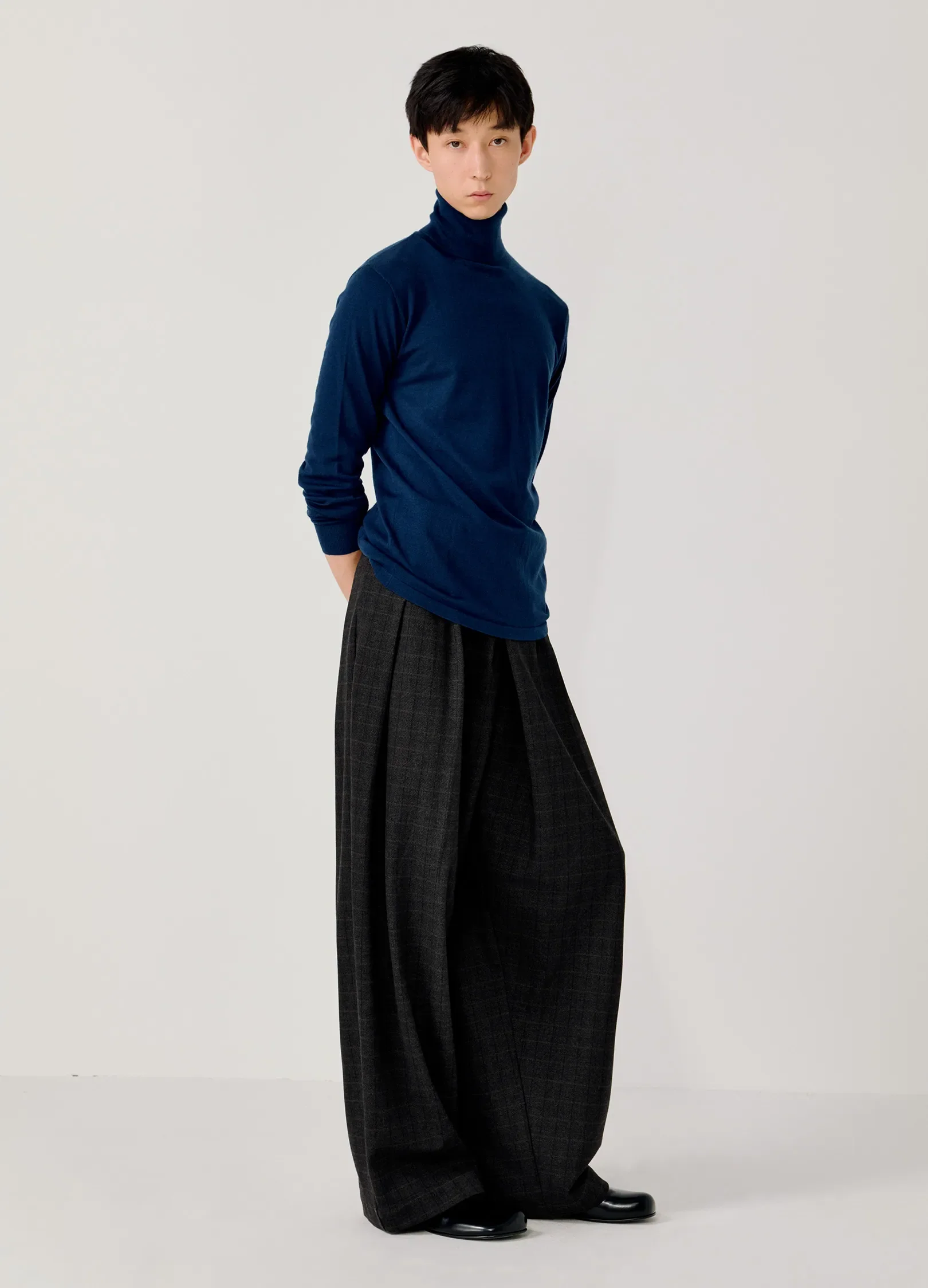 Merino Wool Turtleneck - Image 11
