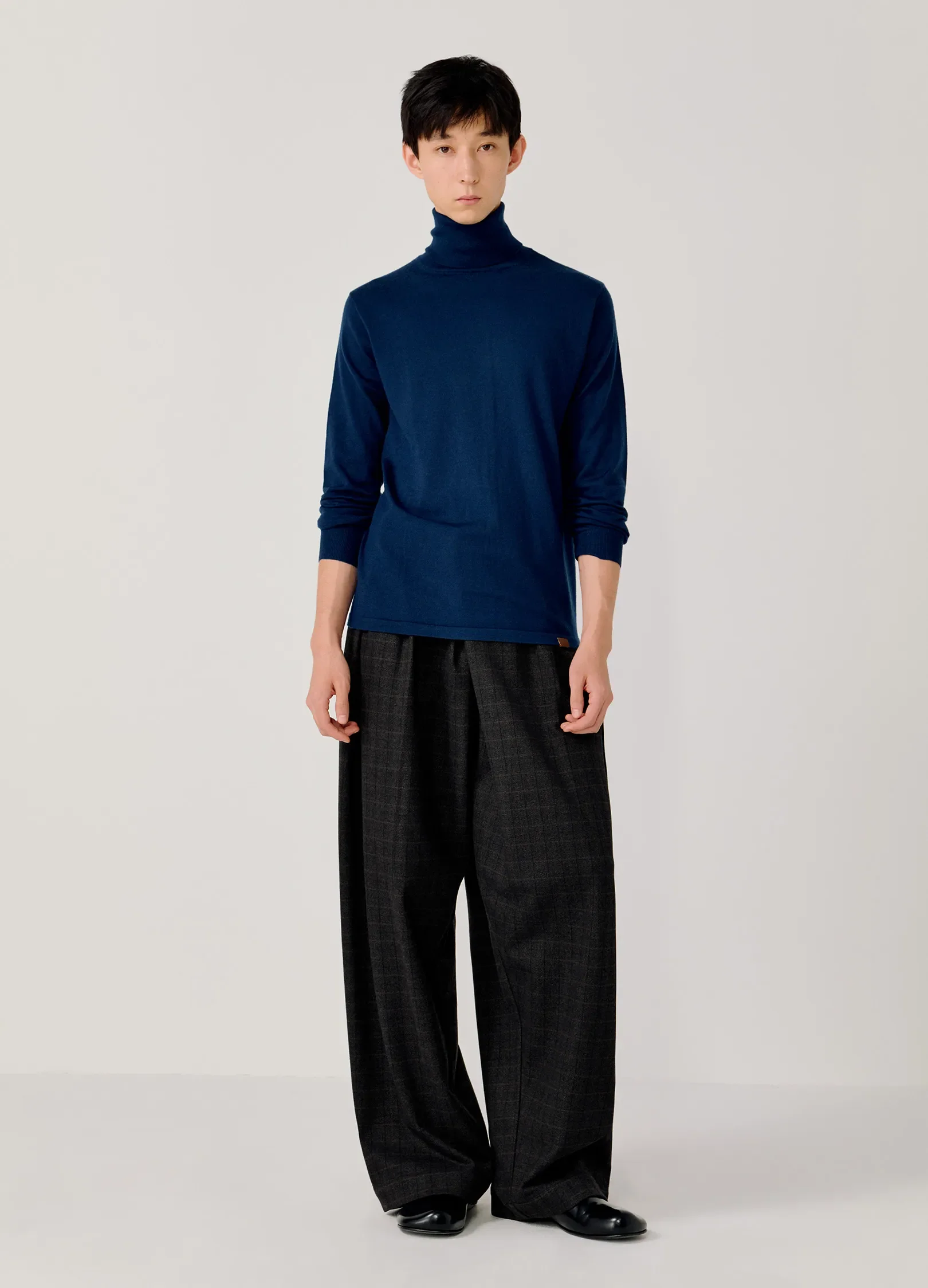 Merino Wool Turtleneck - Image 8