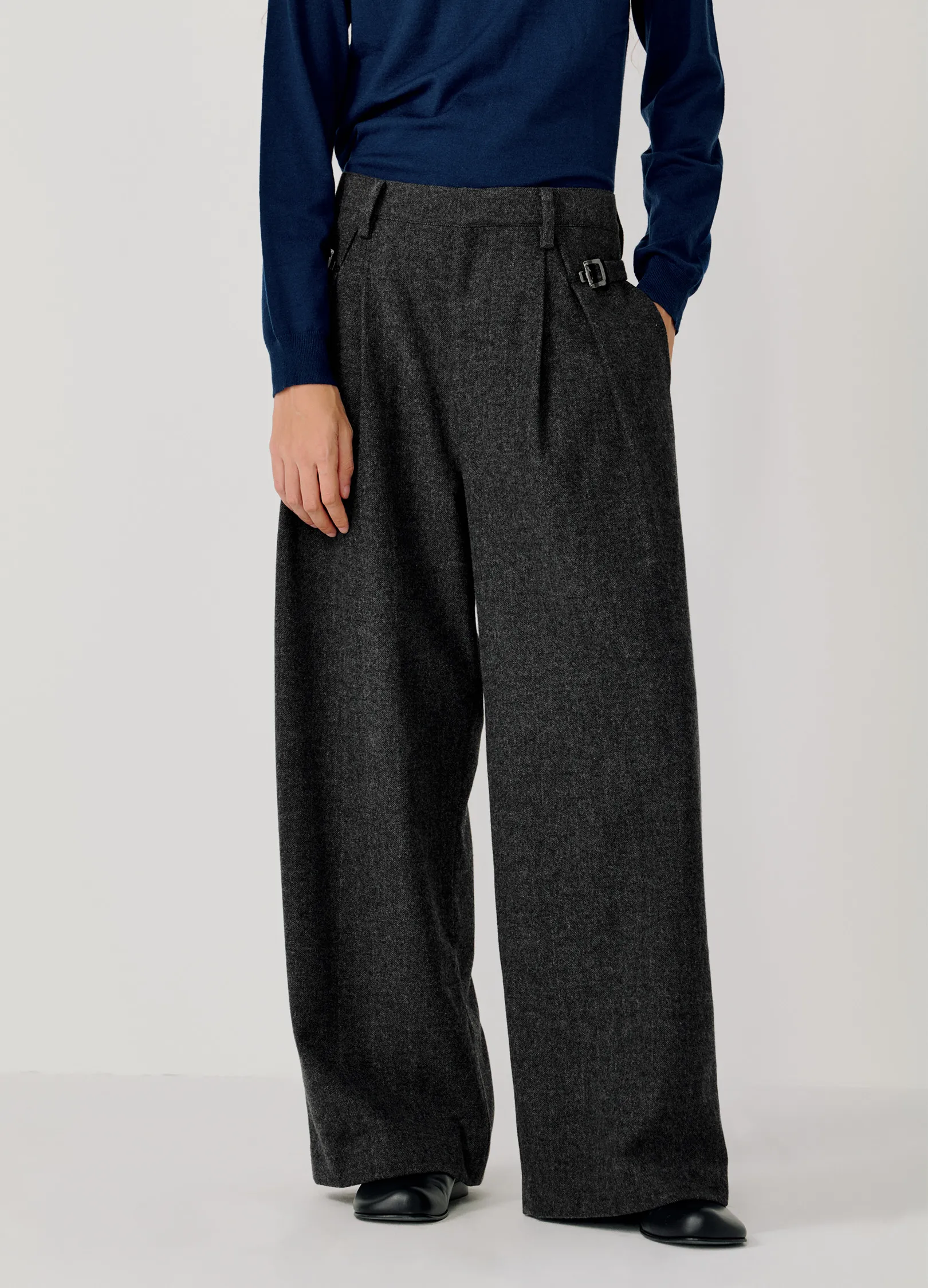 Pleated Knit Trousers - Image 5