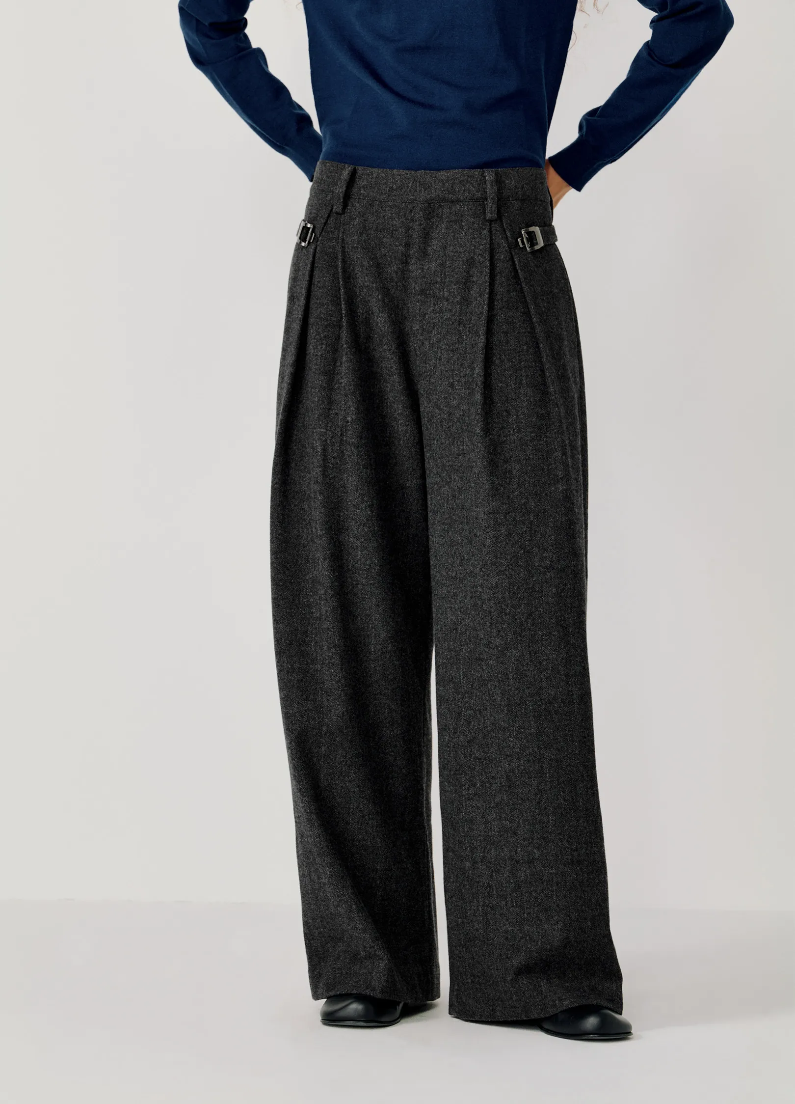 Pleated Knit Trousers - Image 6