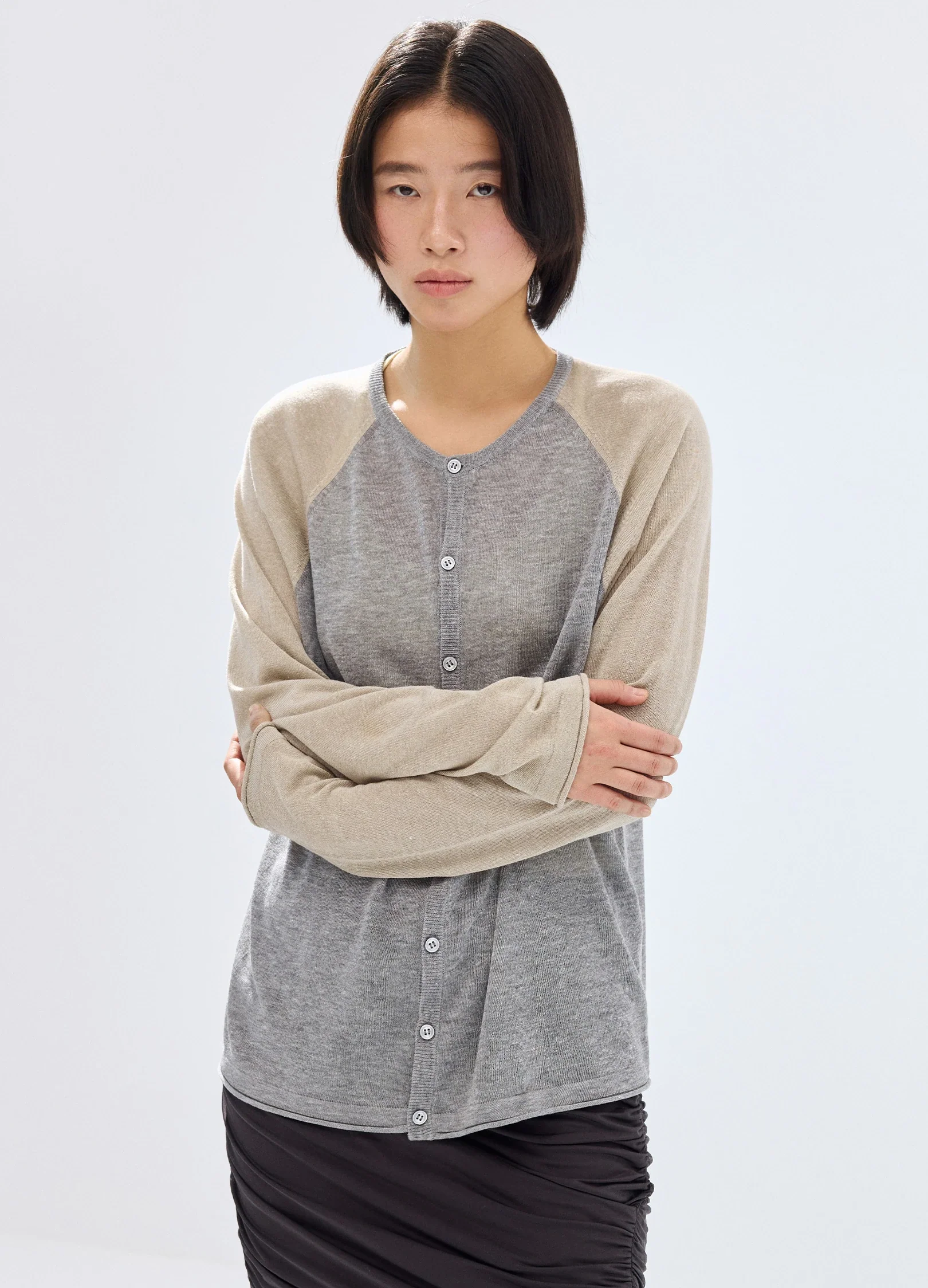 Raglan Linen Cardigan - Image 3