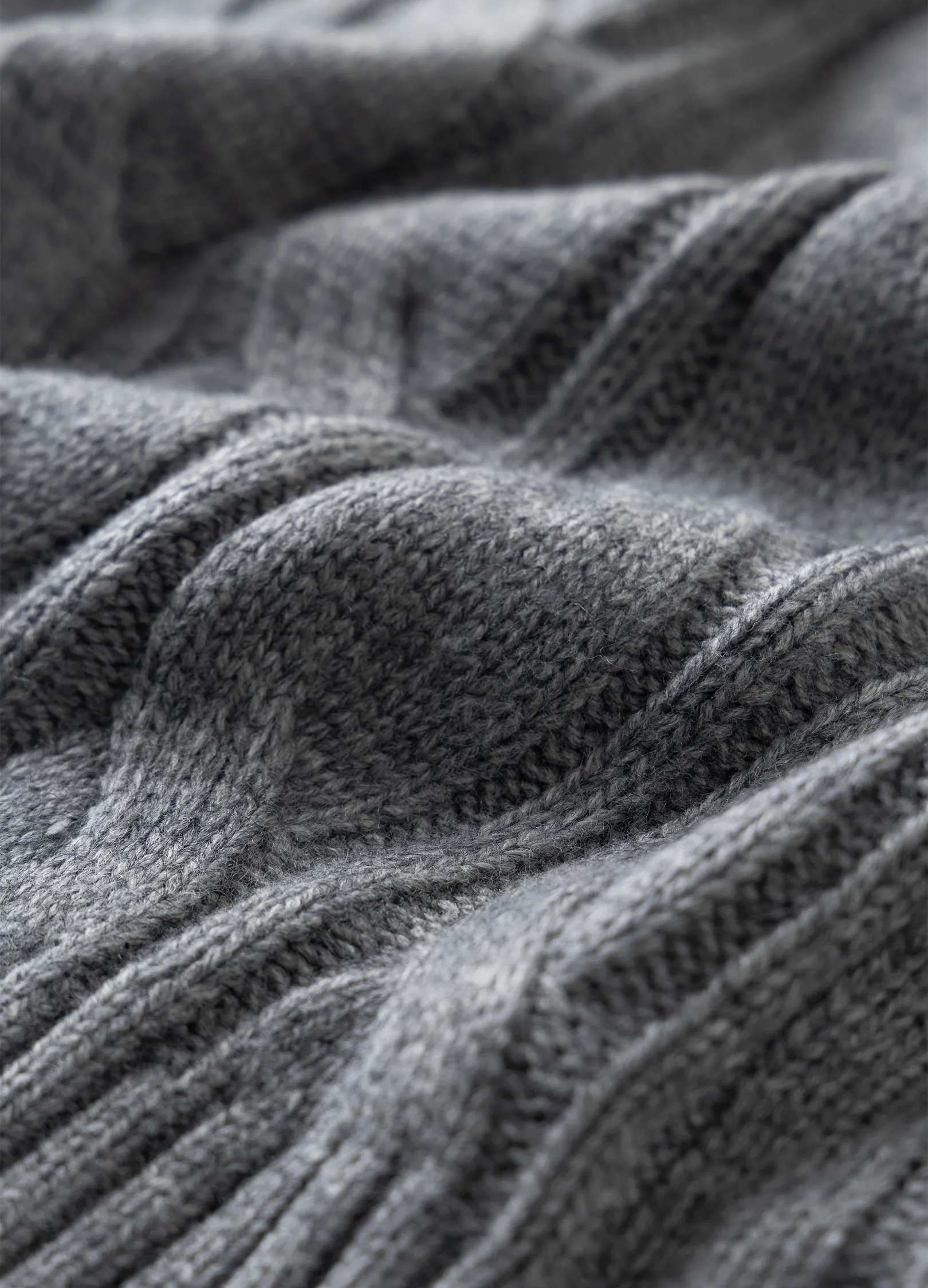 Ribbed Knit Pullover - Image 15
