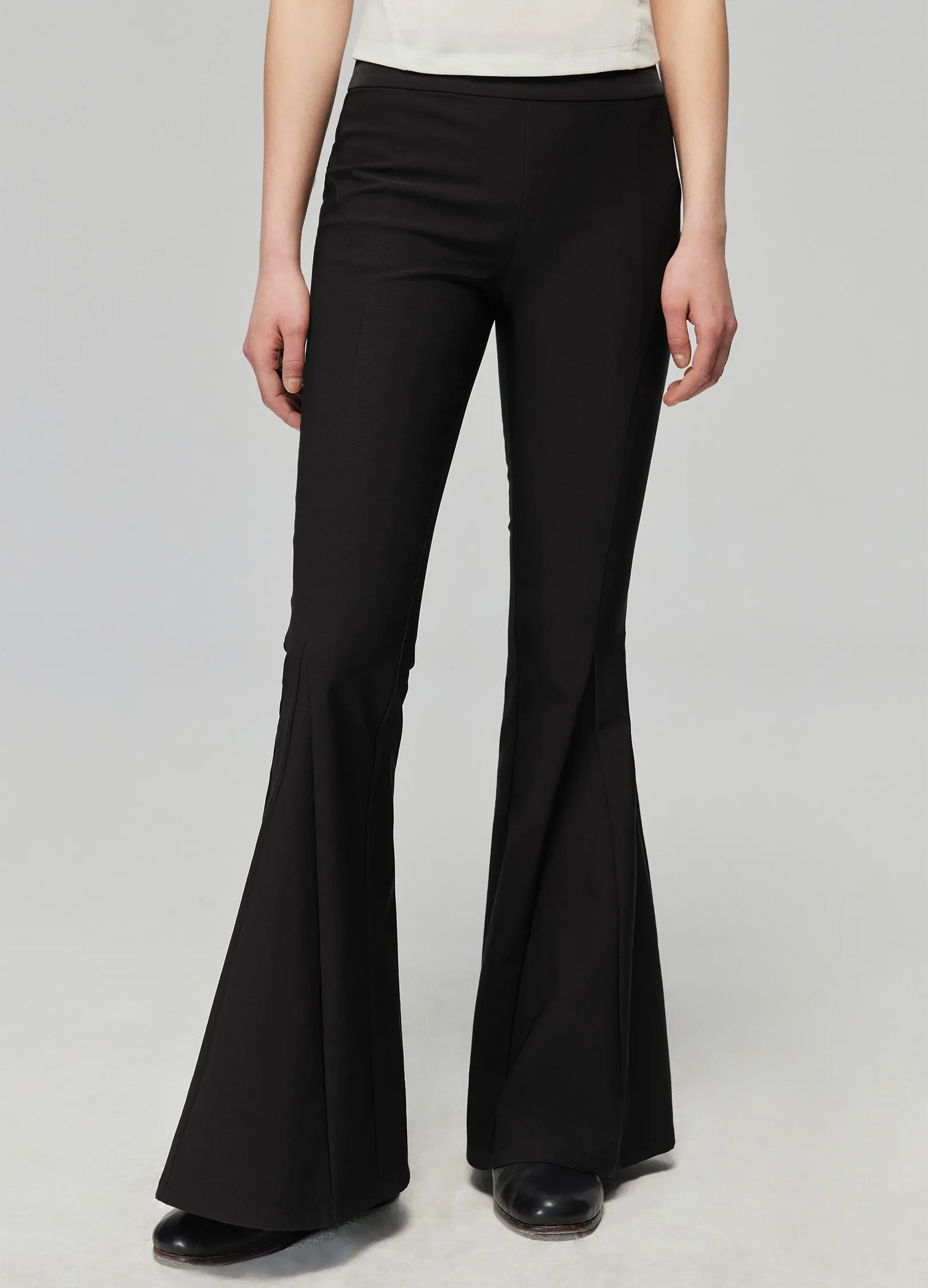Slim Flared Elastic Trousers - Image 8
