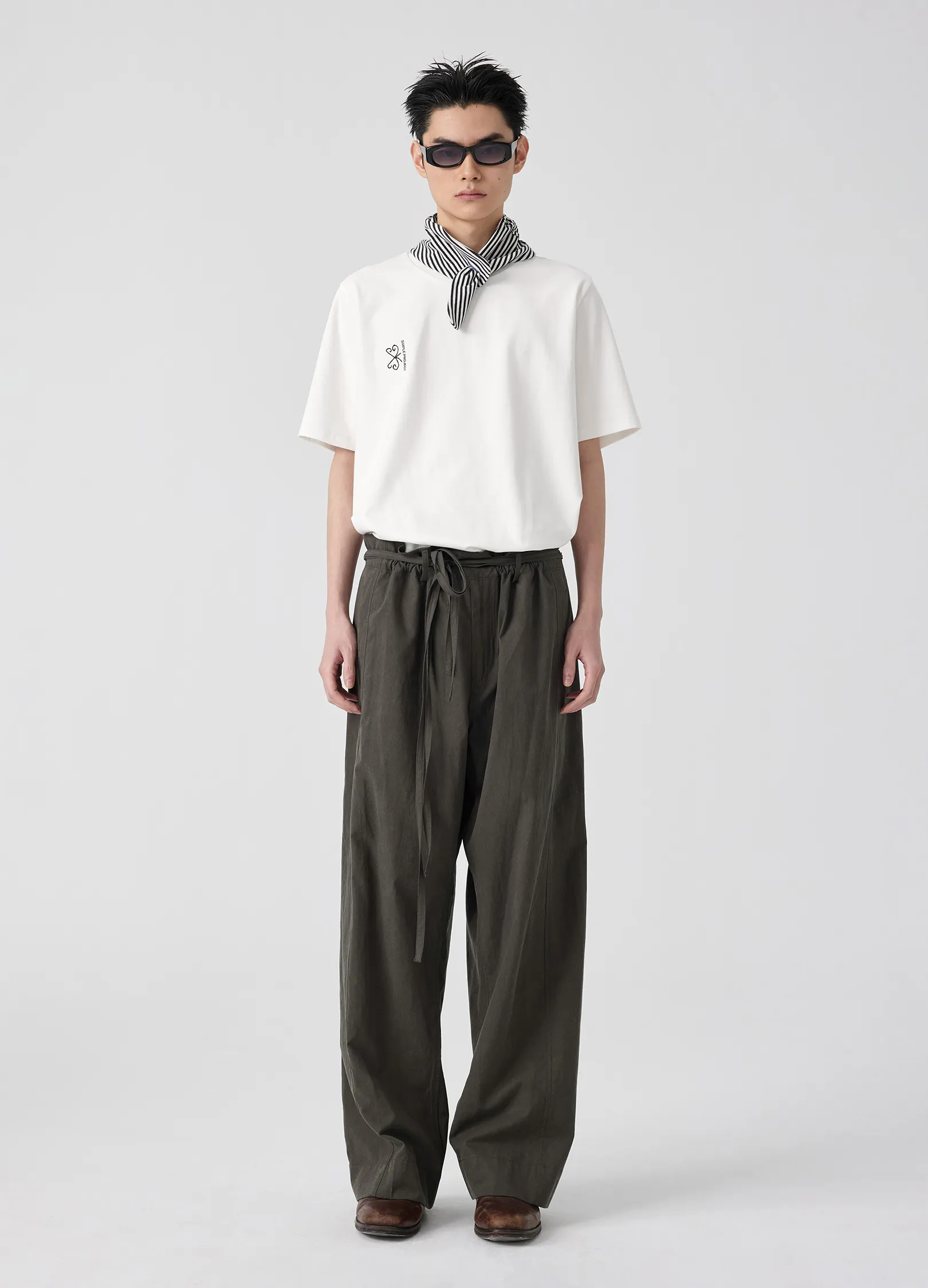 SP logo Tee - Image 9