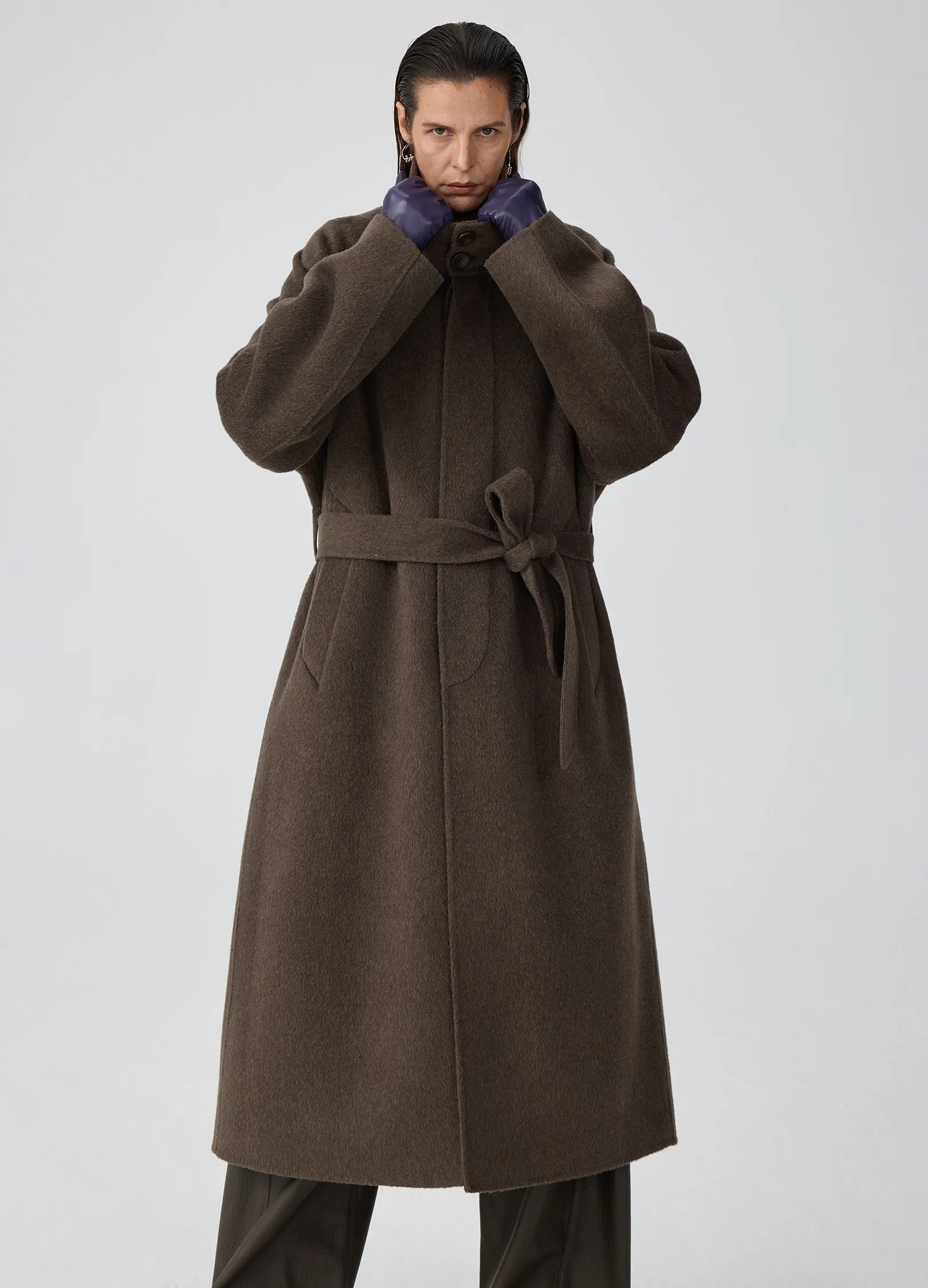 Standup Wool Coat - Image 7