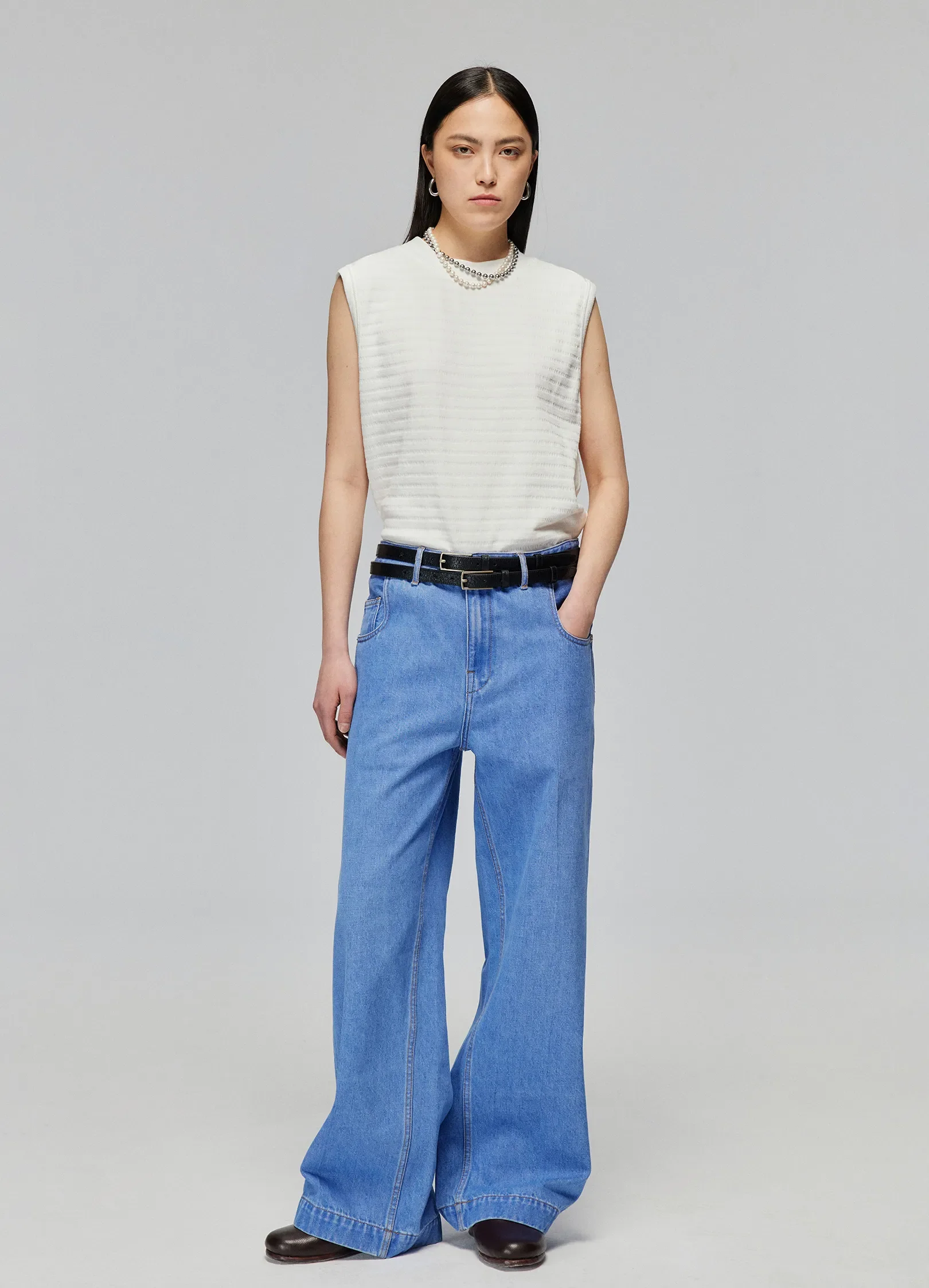 Stripe Texture Vest - Image 8