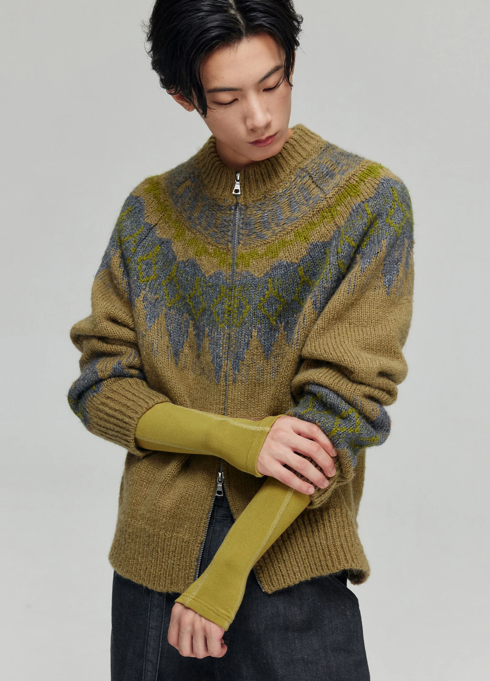 Tartan Wool Zip Sweater - Image 4
