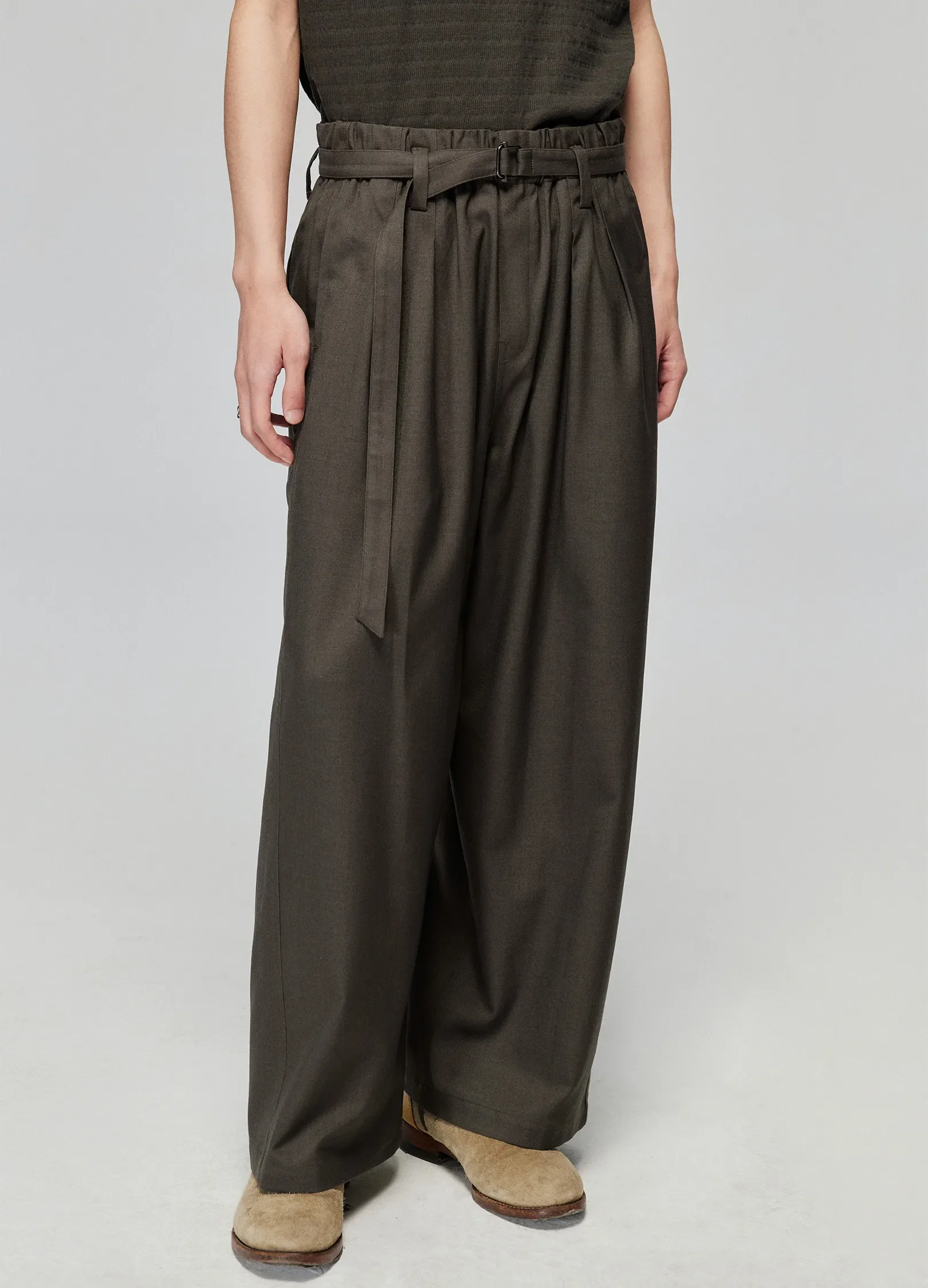 Wide Pleated Stretch Trousers - Image 3