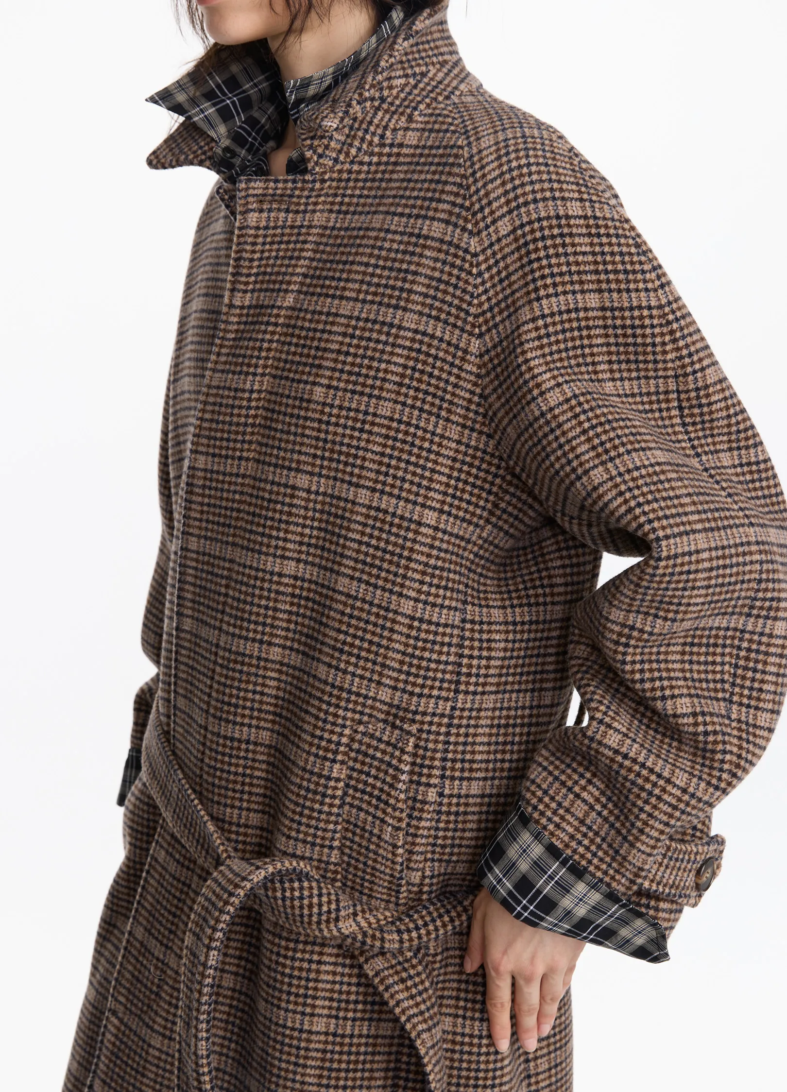Wool Raglan Coat - Image 8
